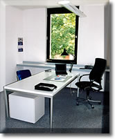 Wir bieten Einzelbüros mit allen Funktionen ausgestattet an.
